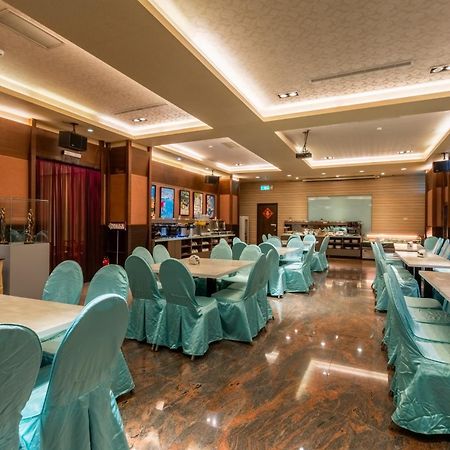 Fu Hsiang Hotel Yilan Extérieur photo