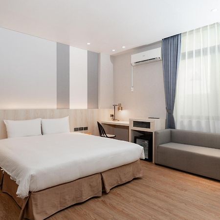 Fu Hsiang Hotel Yilan Extérieur photo