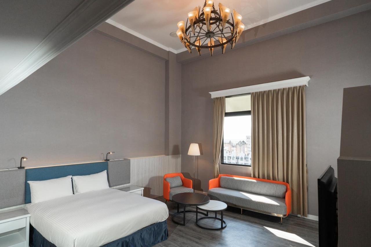 Fu Hsiang Hotel Yilan Extérieur photo