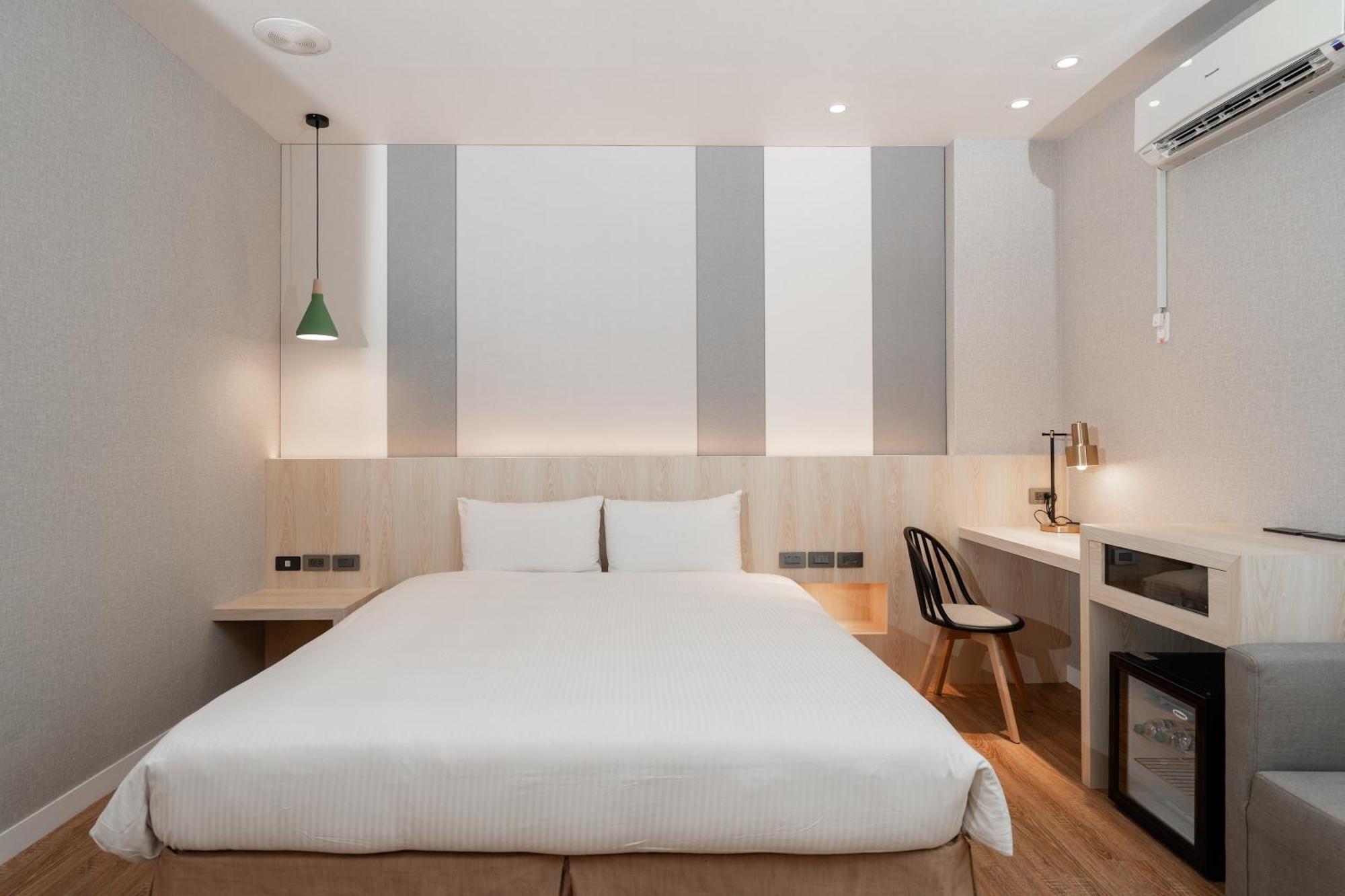 Fu Hsiang Hotel Yilan Extérieur photo
